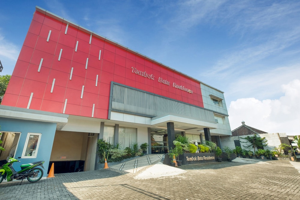 OYO 3726 Tembok Batu Residence 4/68