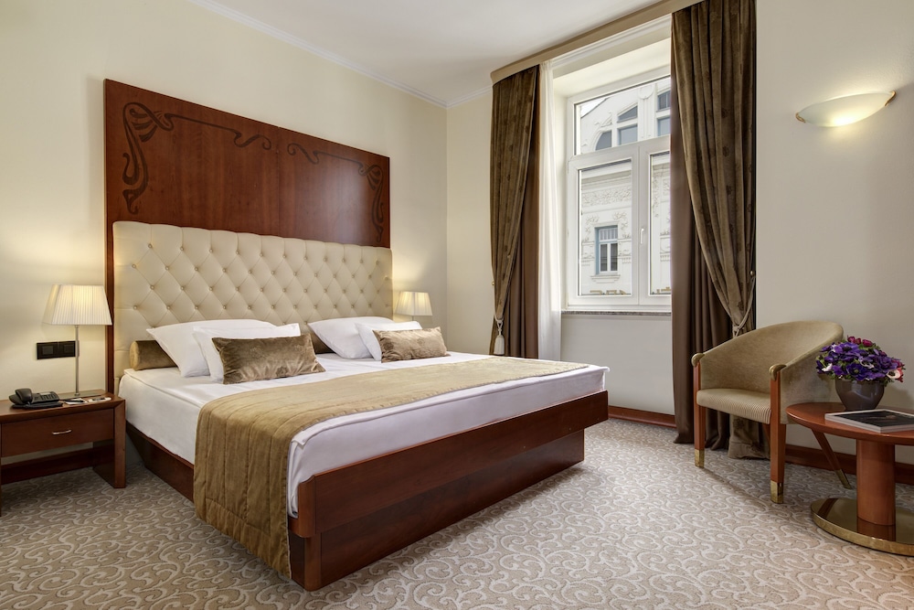 Grand Hotel Union Eurostars (ex Grand Hotel Union) 24/81