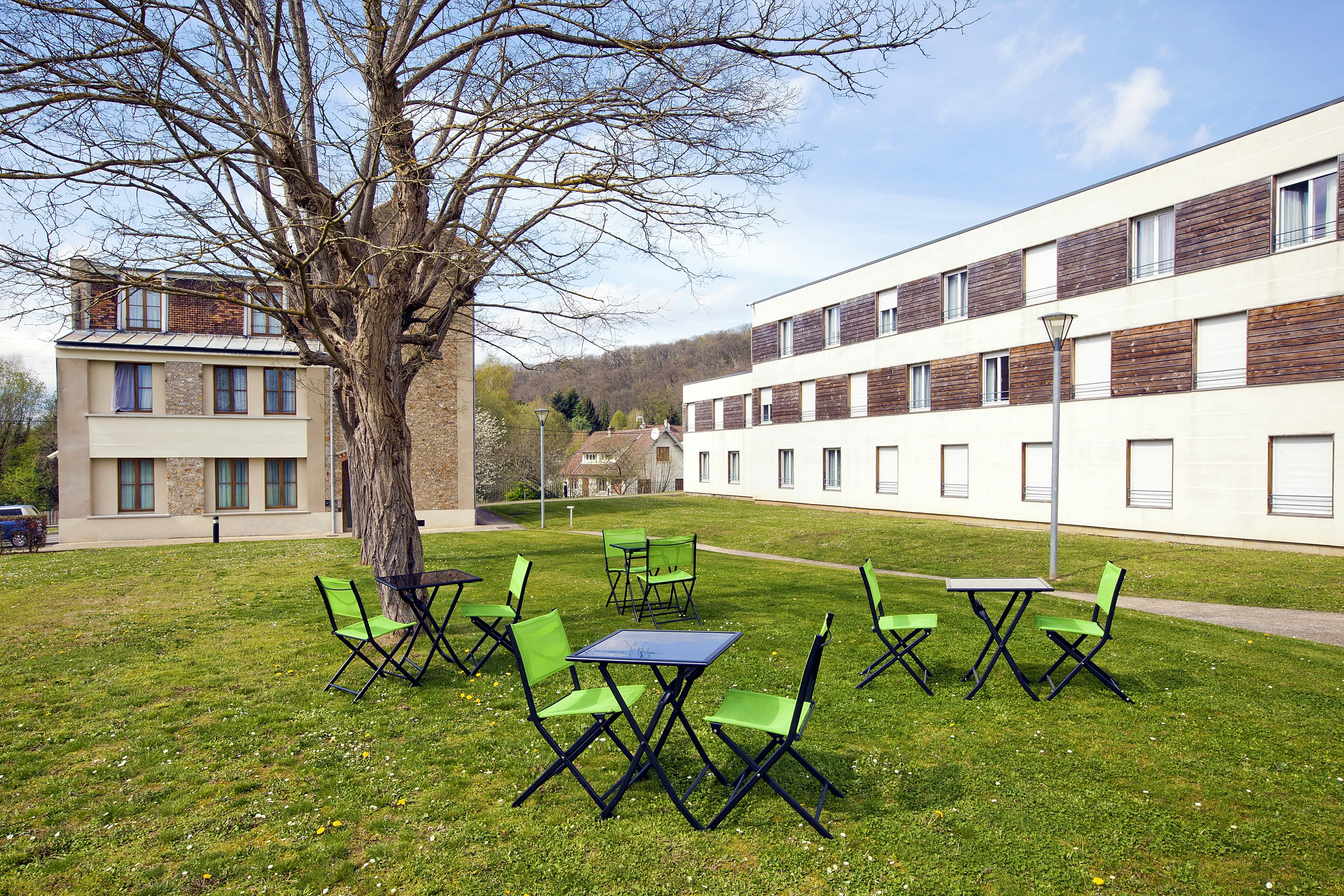 Residhome Bures La Guyonnerie 53/67