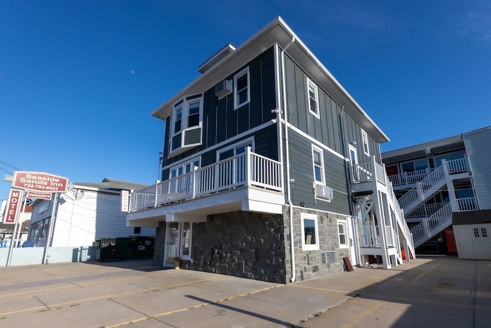 Seaside Sands Inn 48/63