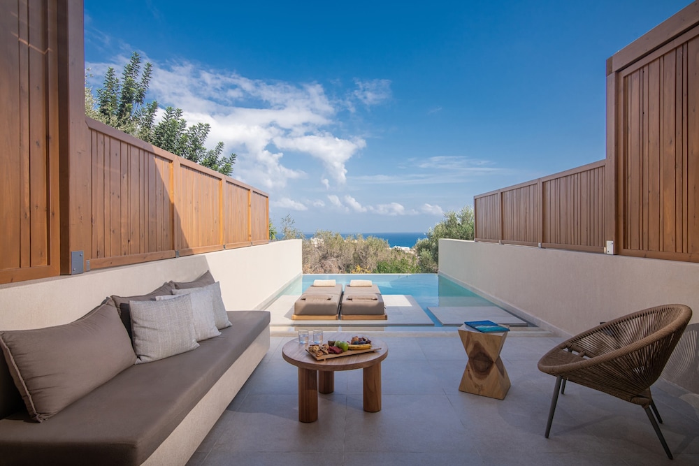 Casa Blu Boutique 57/64