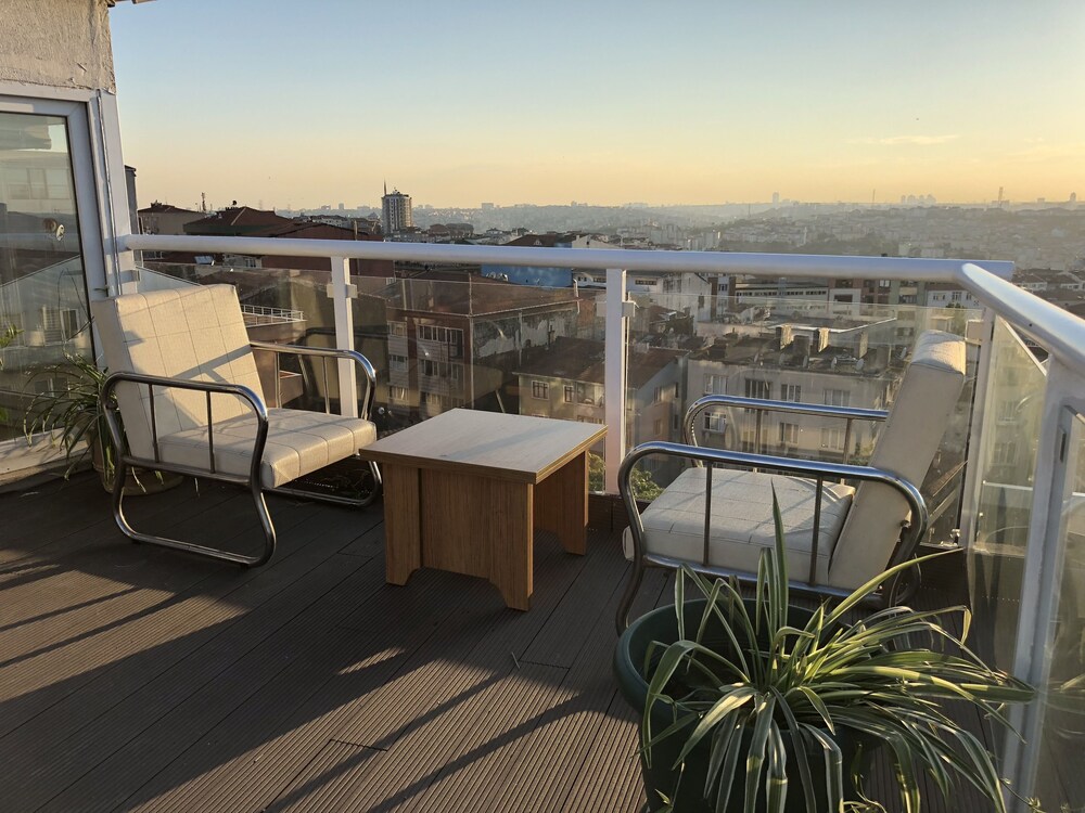 Yeni Caglayan Otel 15/17