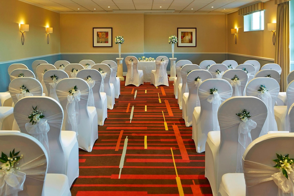 Delta Hotels by Marriott Huntingdon 21/26
