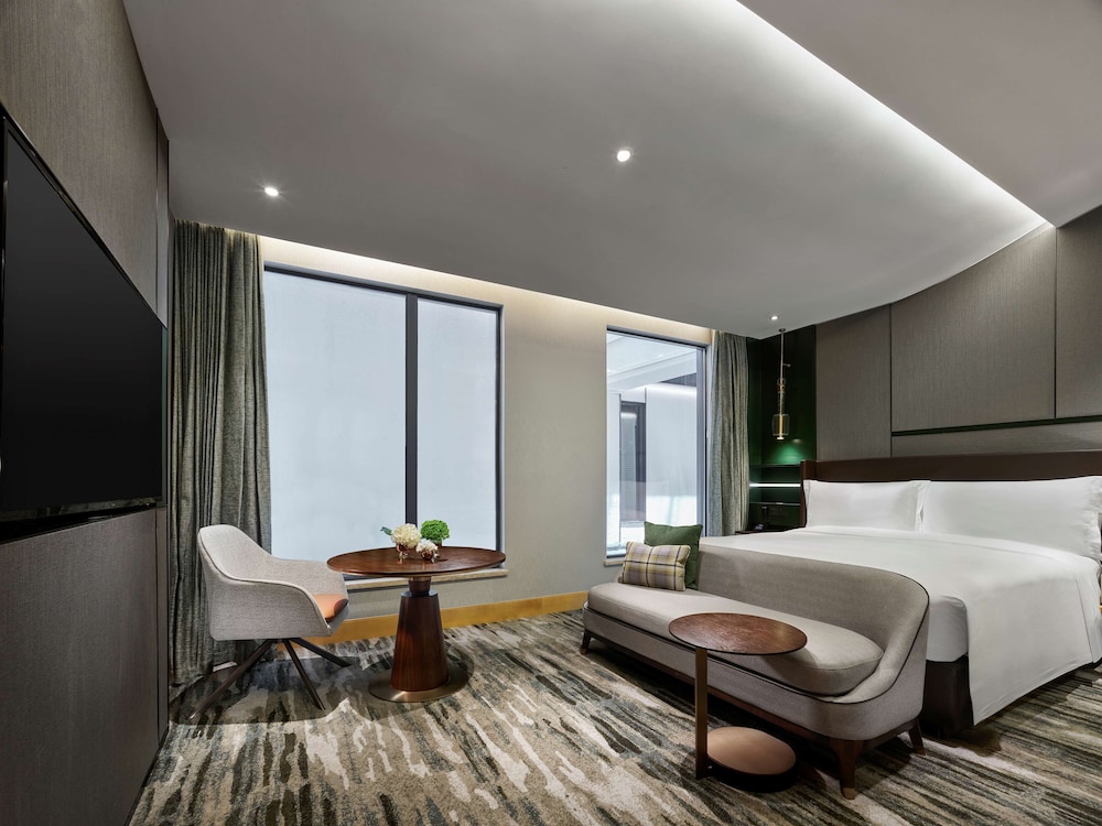 Hilton Shanghai Hongqiao Hotel 16/70