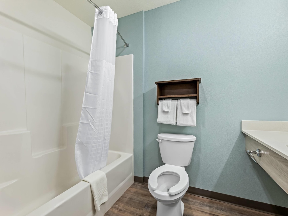 WoodSpring Suites Prattville - Montgomery North 37/42