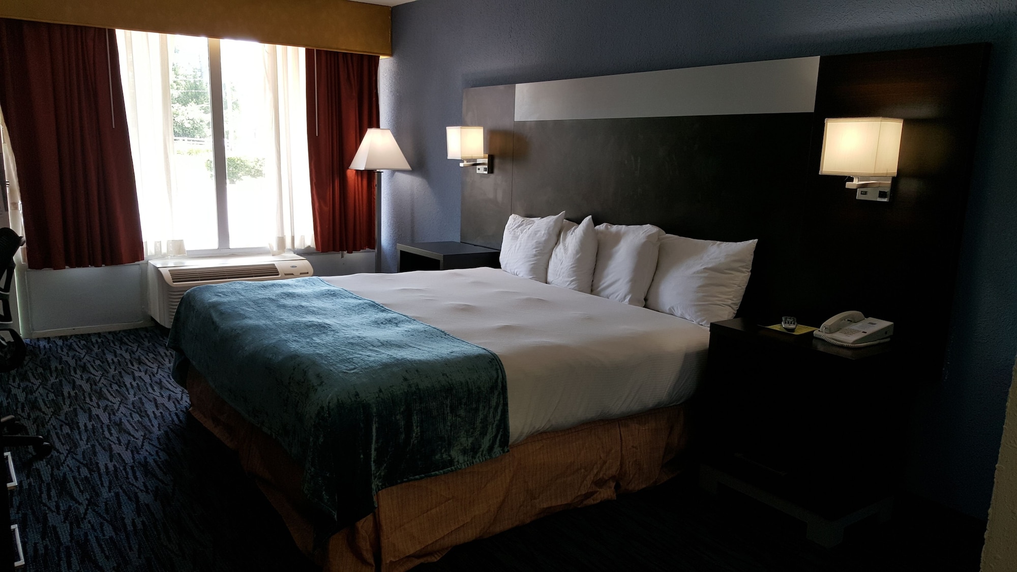 STANDARD, KING BED