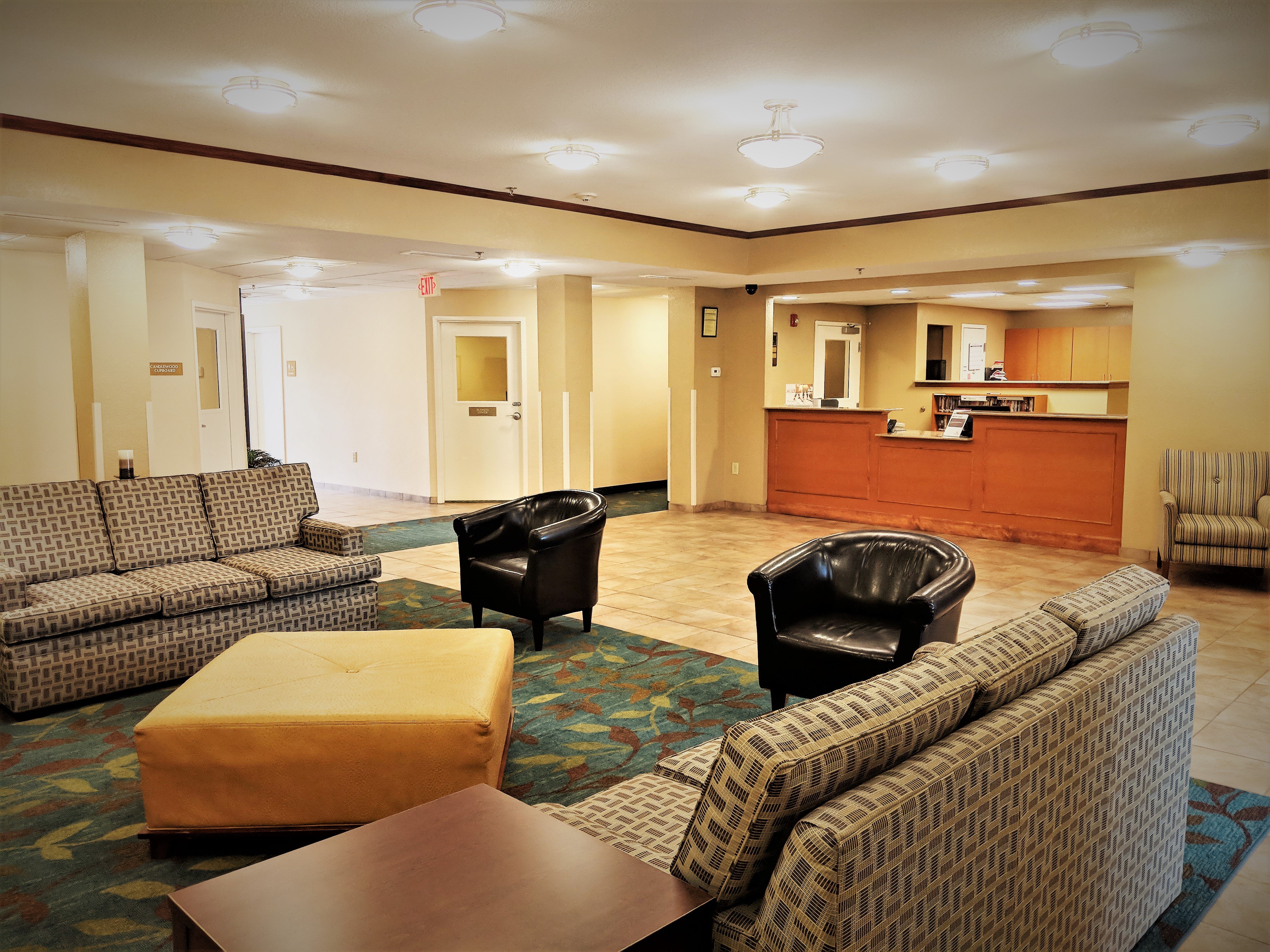 Candlewood Suites Macon 42/70