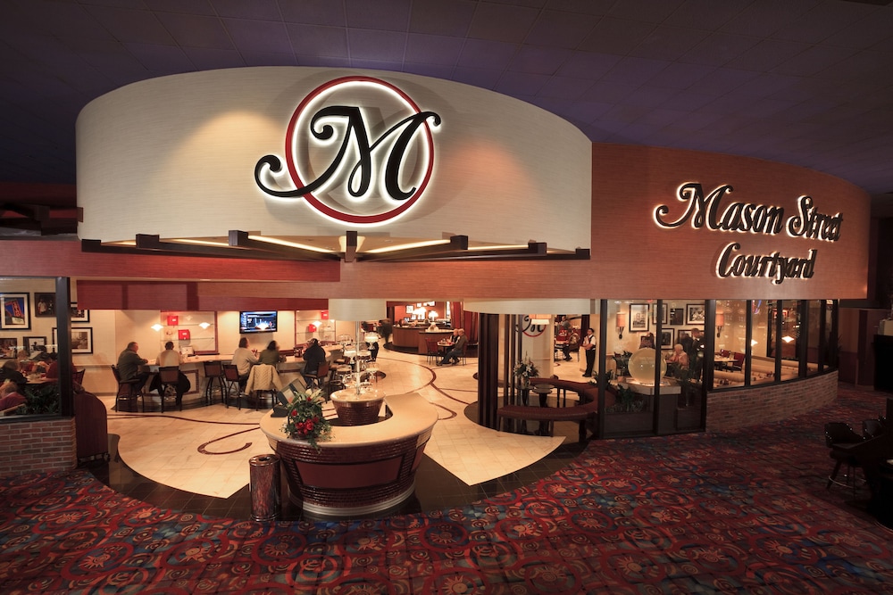 Eureka Casino Resort 40/52