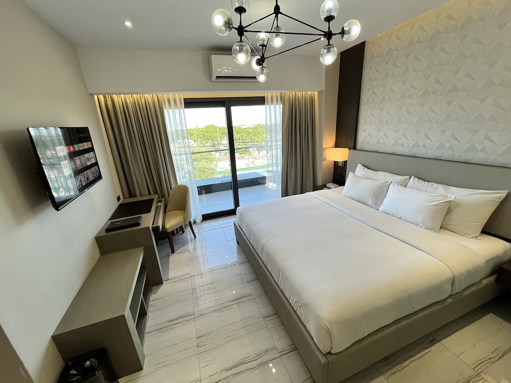 Capitol Hill Hotel and Suites 16/34