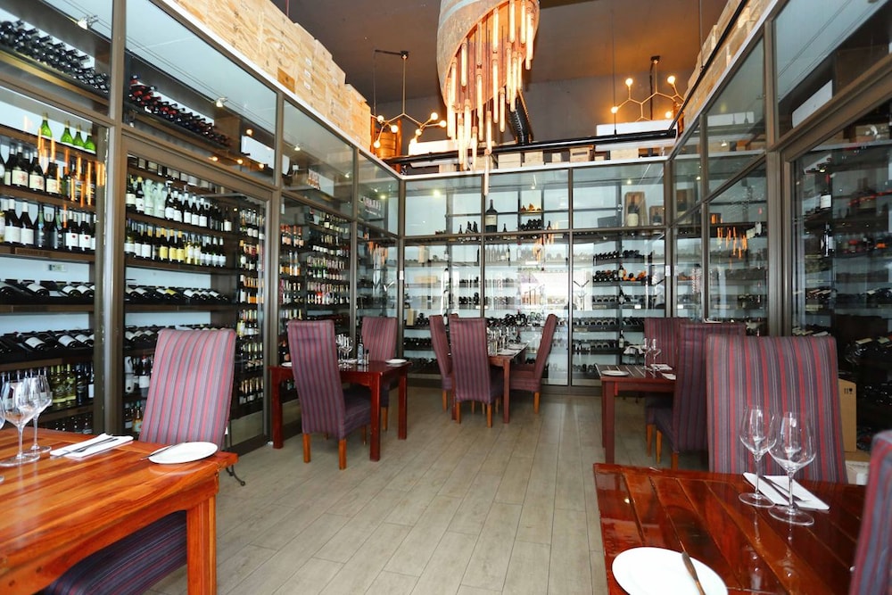 Sandton Skye Unit 702 43/50
