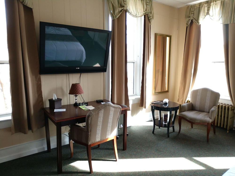Hotel Wayne 28/44