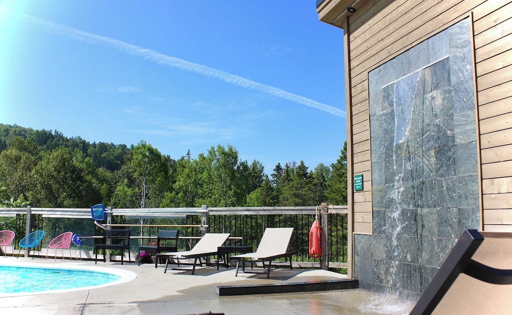 AX Hotel Mont Tremblant 38/53