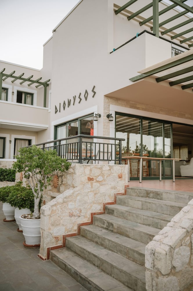 Dionysos Apartments And Studios 46/61