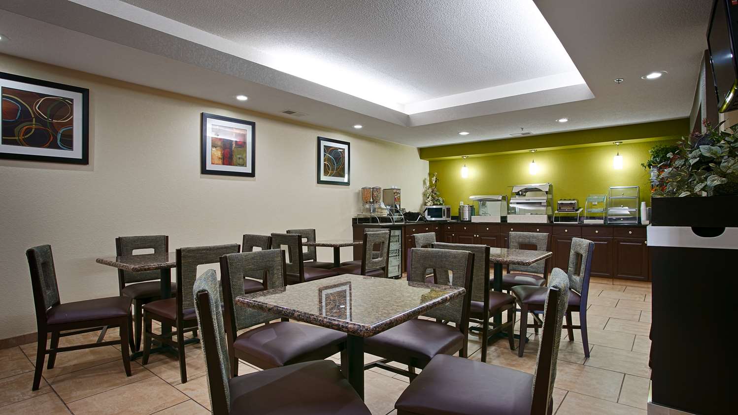 Best Western Lake Cumberland Inn 31/42