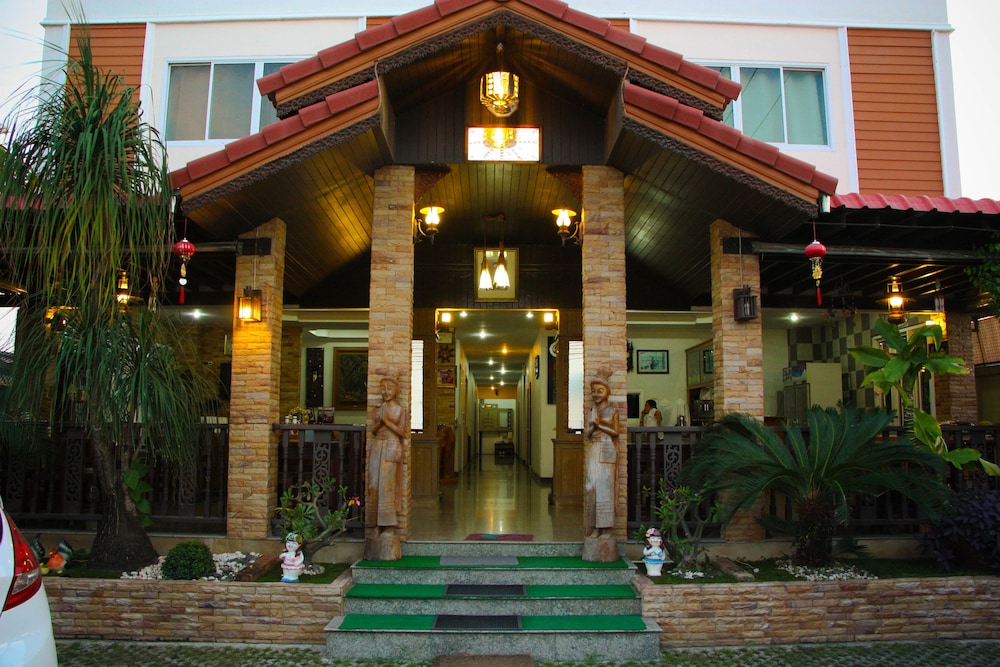 Iyara Hua Hin Lodge 3/47