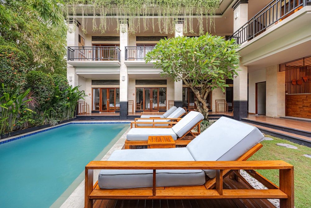 Asanaya Suite 18/20