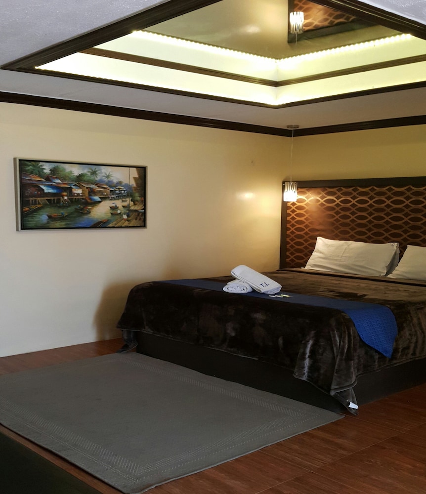 Treasure Island Resort 13/59