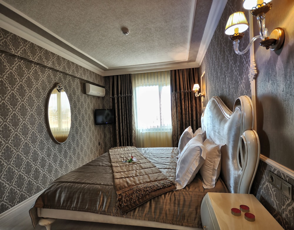 Grand Atakum Hotel 24/50
