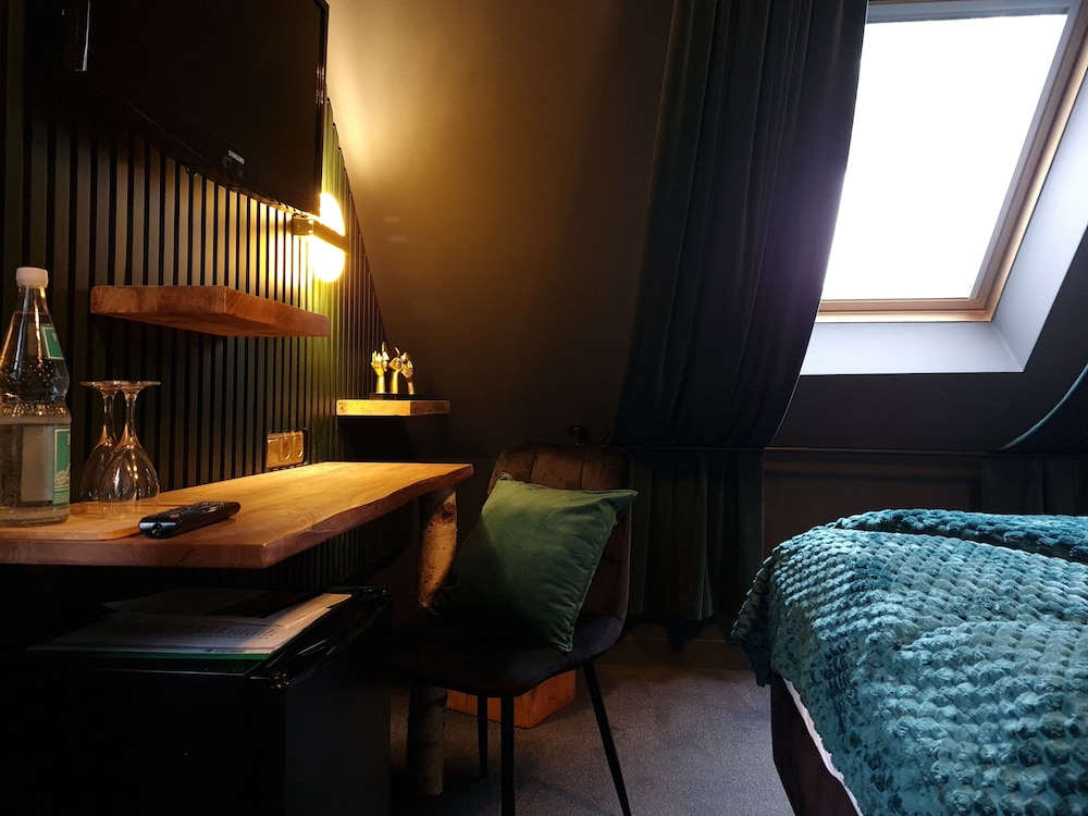 LIEBLINGSPLATZ, MEIN BERGHOTEL 21/50