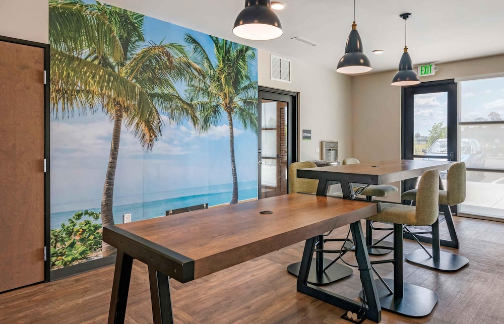 Extended Stay America Premier Suites Melbourne Palm Bay 43/59