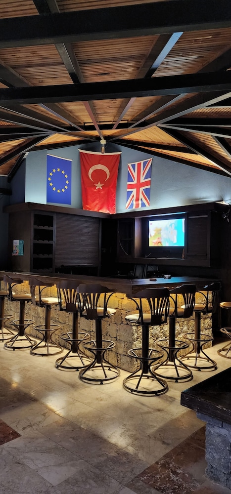 Antas Deluxe Apartments 56/69