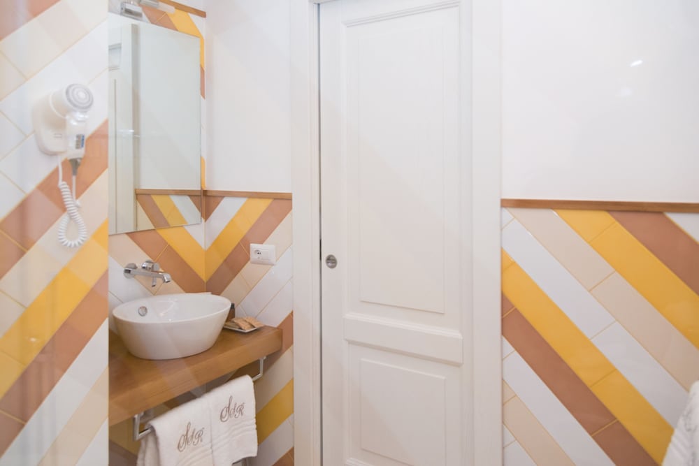 Sorrento Luxury Rooms 35/42