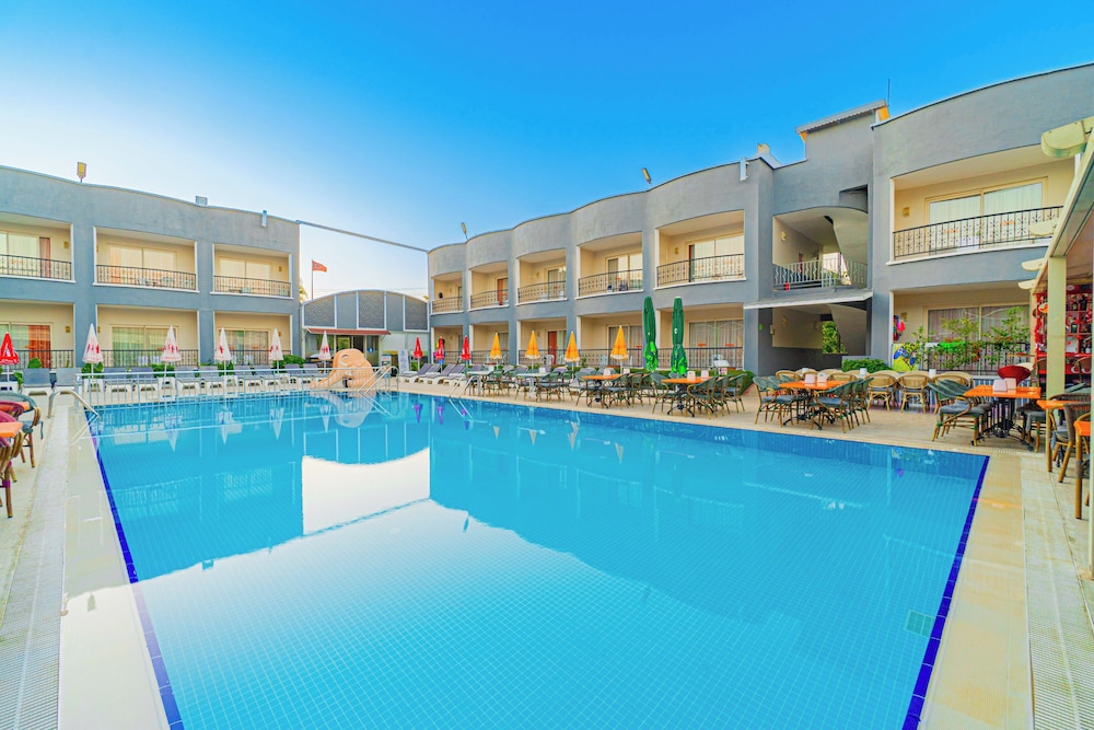 Sayanora Hotel & Park 22/50