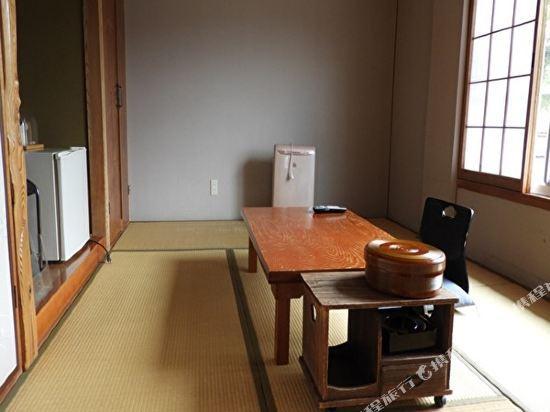 Hotel Shikimi 21/36