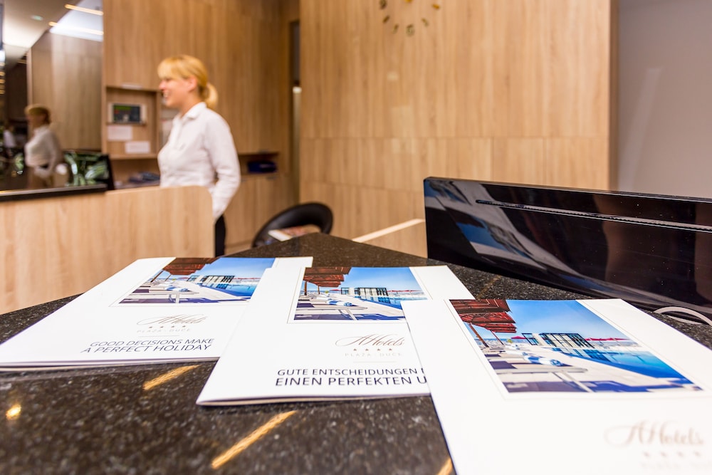 HOTEL PLAZA DUCE 42/50