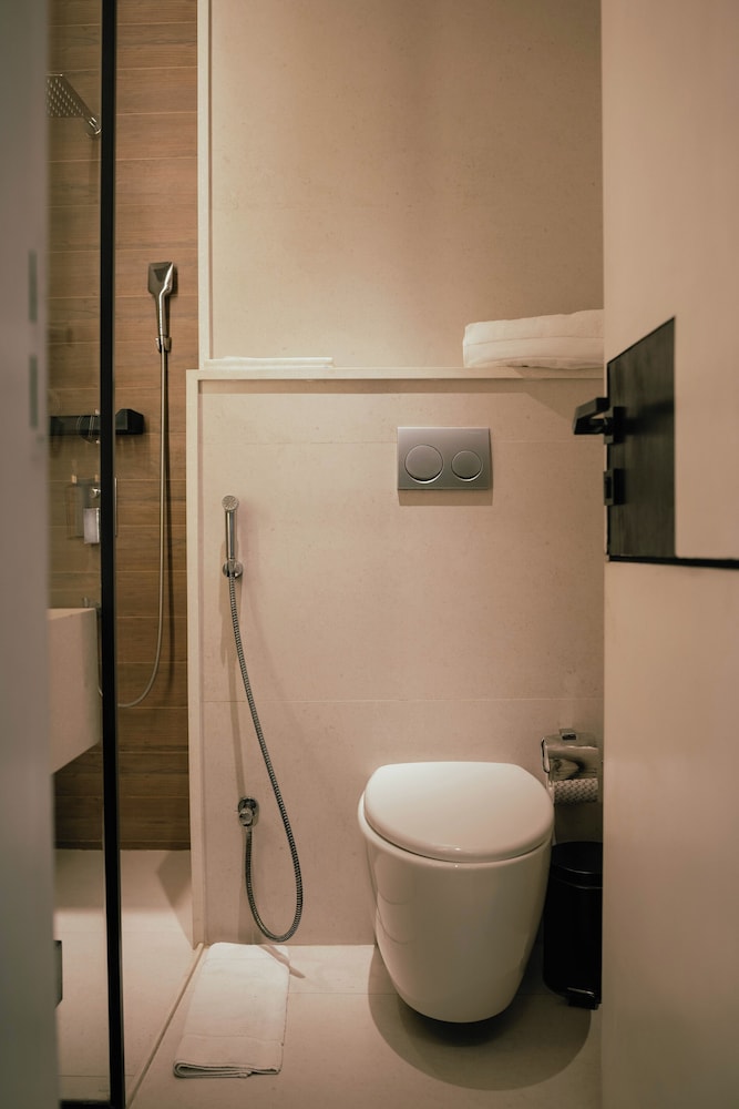 Ambiance Boutique Art Hotel Lahore 42/46