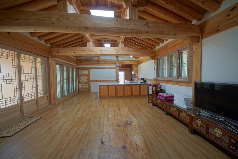 Hanok1st 31/48