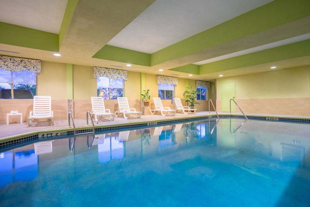swimming pool spa