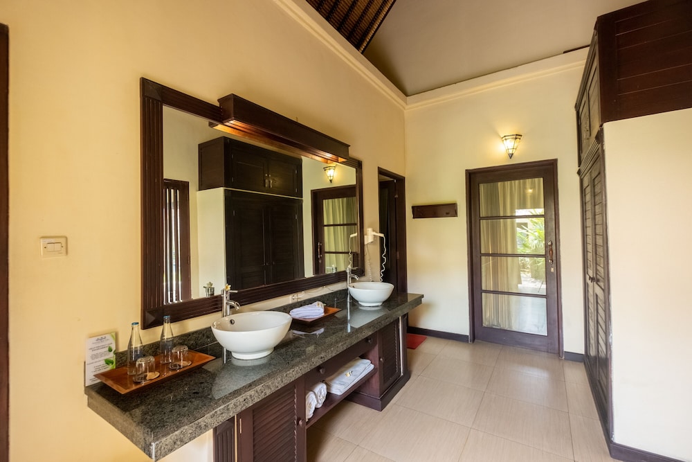 Amertha Bali Villas 50/50