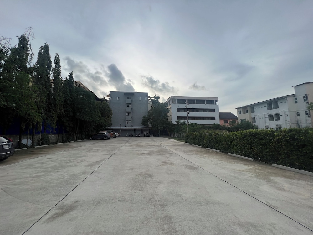 Prs Hotel 51/57