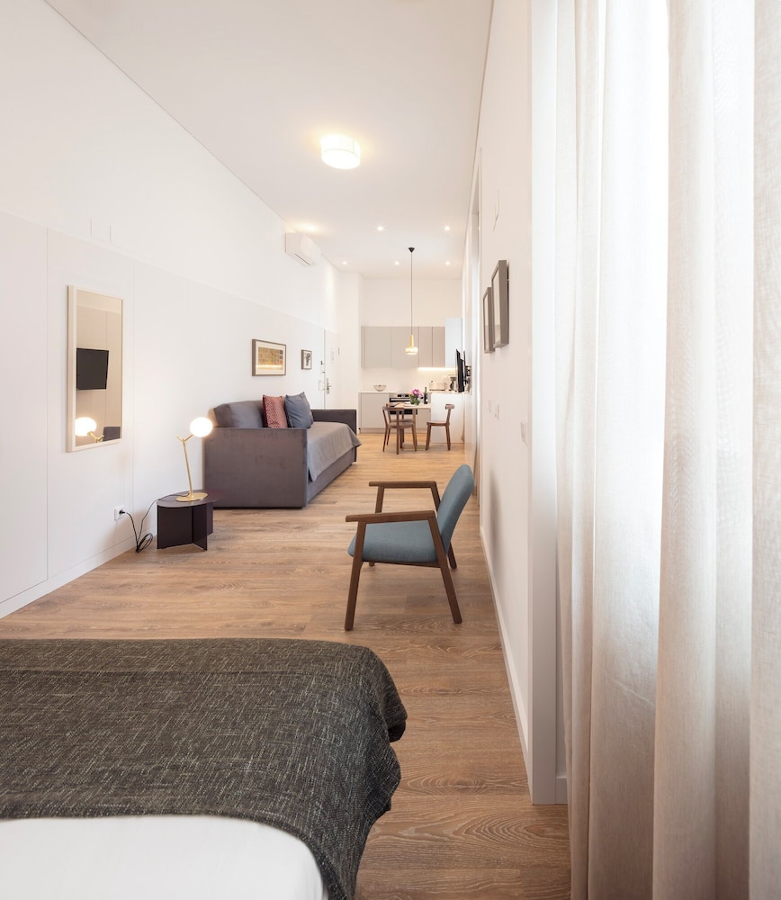 Lisbon Serviced Apartments - Chiado Emenda 69/70