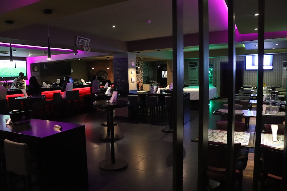 Mamba Point Hotel 31/42