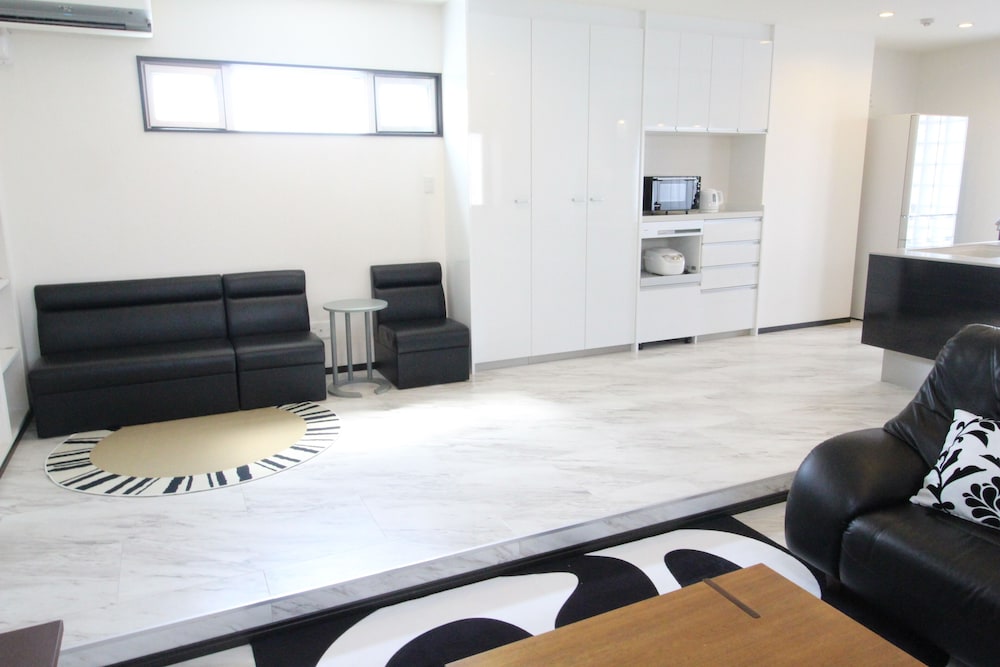 Condominium Felicita Naha 34/40