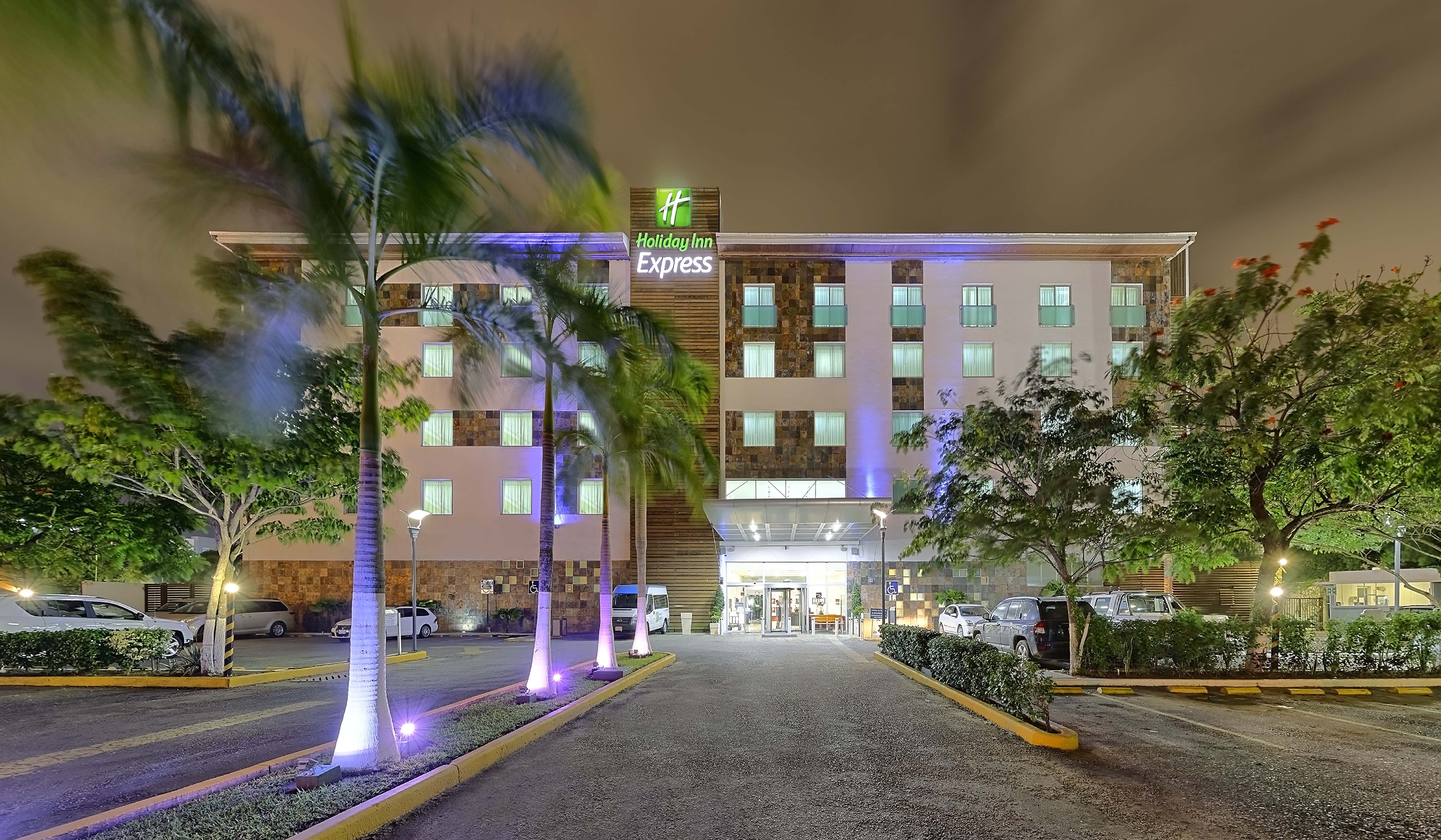 Holiday Inn Express Villahermosa Tabasco 2000 38/50