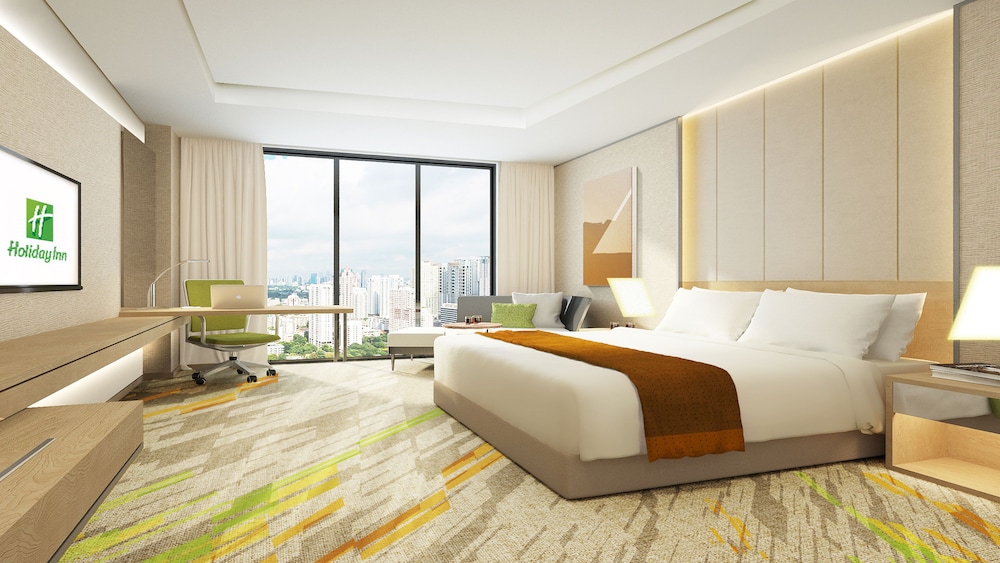 HOLIDAY INN WUXI TAIHU NEW CITY 12/69