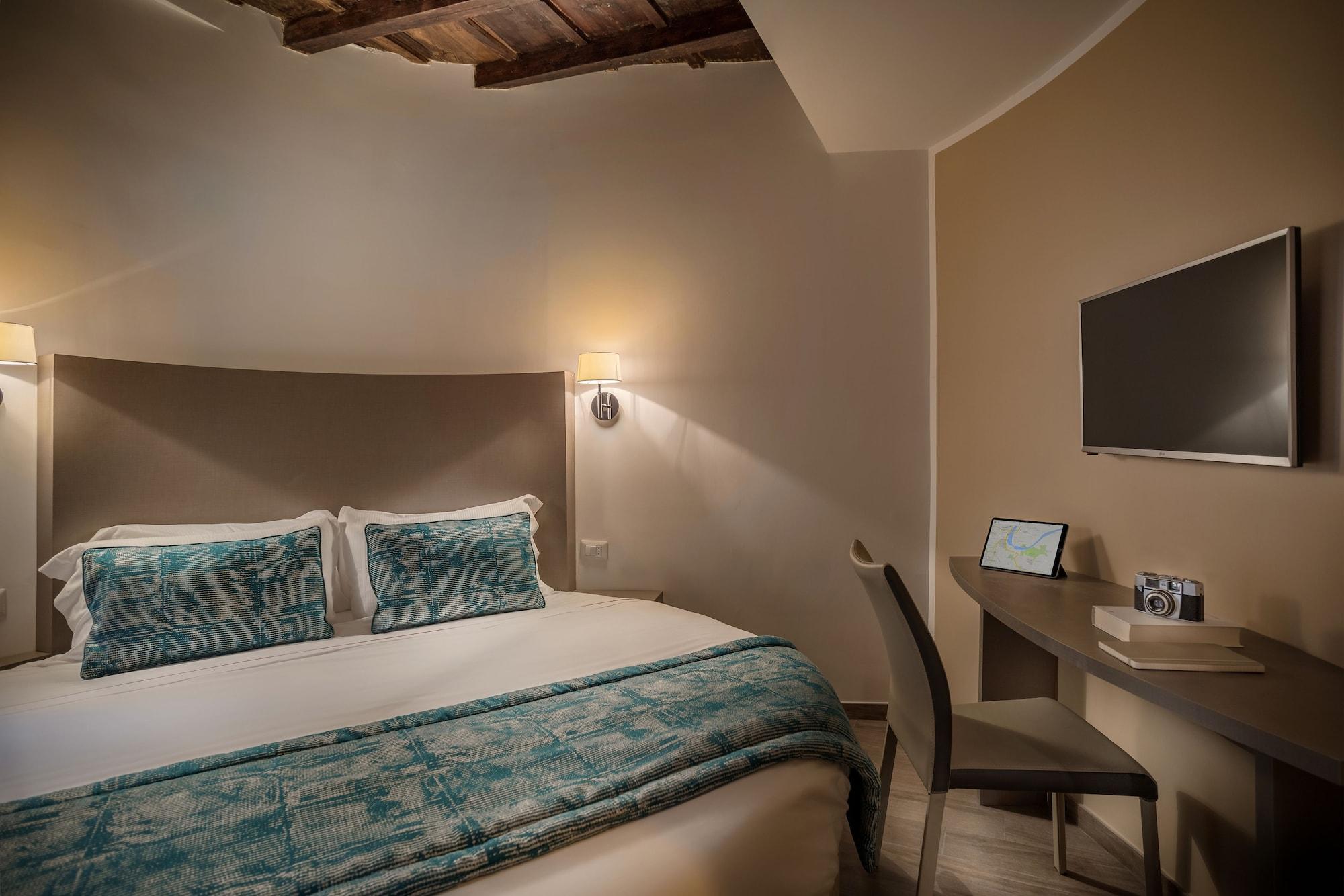 Reginella Suites 10/22