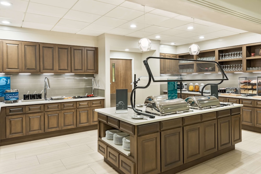 Homewood Suites By Hilton Orlando-Ucf Area 51/66