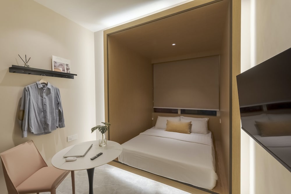 Harper Boutique Hotel 6/22