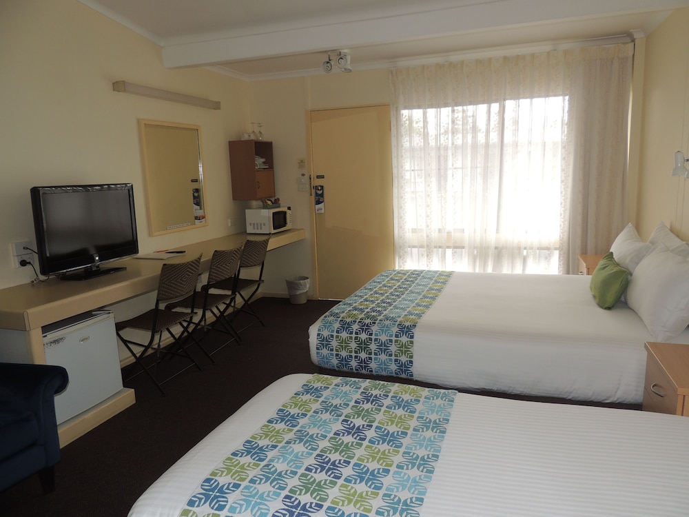 Comfort Inn Premier 3/28