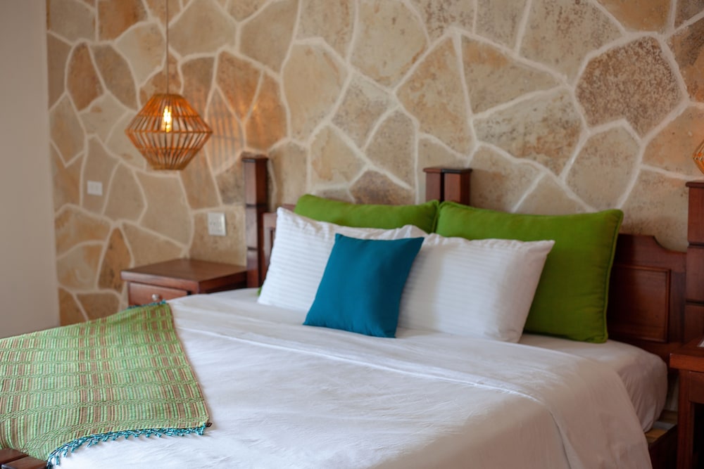 Room, King Bed, Riverside