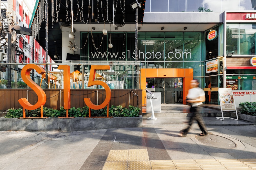 S 15 Sukhumvit 4/81