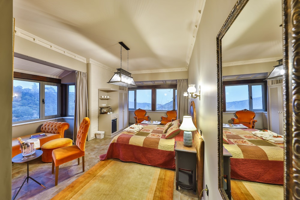 Cetmihan Hotel 25/50