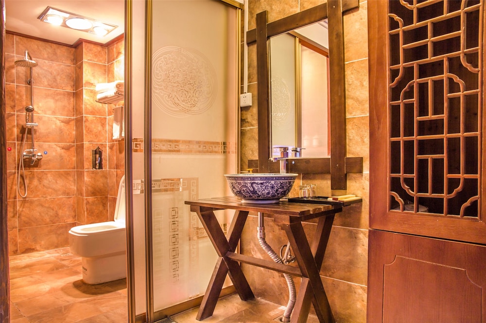 Lijiang Xueshanyu Inn 34/36