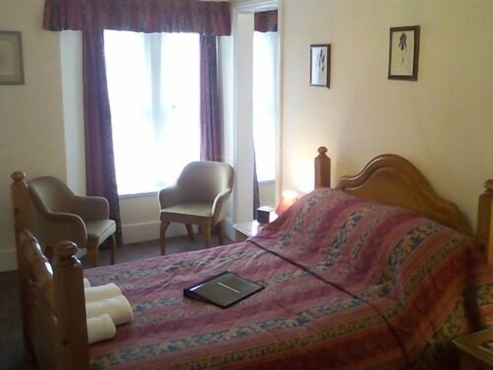 The Darnley Hotel 20/50