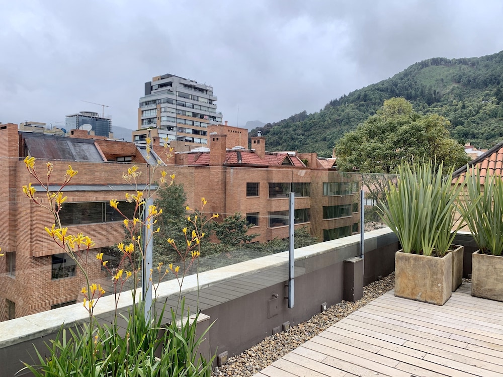 Central Apartamentos Bogota 4/50