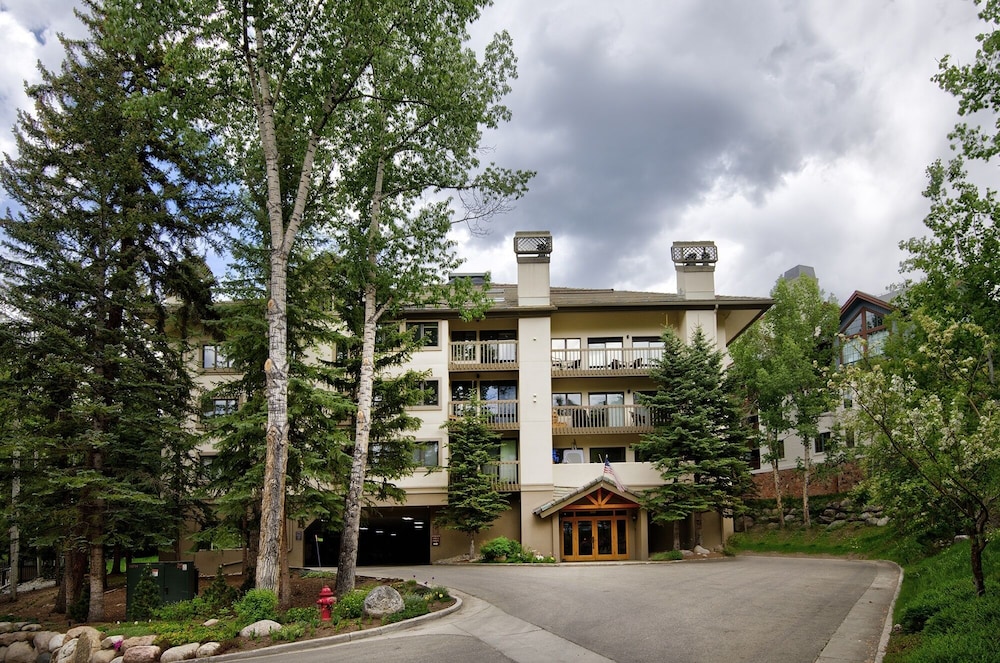 Townsend Place 6/50